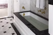 Phòng tắm nhỏ dù chỉ 1m2 vẫn sang nhờ biết bố trí đồ đạc