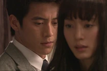 Vợ khuyến khích chồng "giải quyết nhu cầu bên ngoài" 