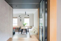 Mua nhà nhỏ 50m, gia chủ tung chiêu khiến ai cũng phải trầm trồ