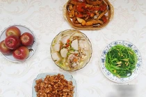 Hấp dẫn với cá sốt cà chua, tóp mỡ chưng mắm tép cho bữa chiều