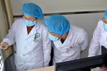 Sáng ngủ dậy thấy 9 dấu hiệu từ cơ thể, đi khám ngay vì gan rất yếu