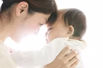 Để bé thông minh, hãy cùng chơi với con những trò chơi này