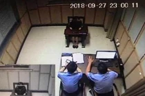 Vợ bầu làm gái mại dâm để trả thù chồng