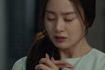 Xông vào nhà cô gái trẻ đi cùng chồng mình, tôi chết sững