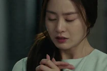 Xông vào nhà cô gái trẻ đi cùng chồng mình, tôi chết sững