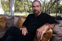 John Paul DeJoria: Từ kẻ ăn xin trở thành tỷ phú nổi danh