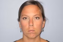 Nữ giáo viên Mỹ ra tòa vì gửi ảnh “nóng" và quan hệ với học sinh