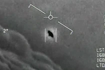 Cựu phi công Hải quân Mỹ khẳng định nhìn thấy UFO