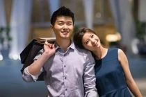 Chồng nhắn cho con gái hàng trăm tin mỗi ngày vẫn là trong sáng?