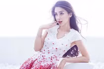 Hút hồn vẻ đẹp mong manh của vợ Huỳnh Hiểu Minh