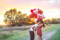 Phải làm sao khi phát hiện vợ nhắn tin nhớ trai lạ