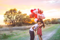 Phải làm sao khi phát hiện vợ nhắn tin nhớ trai lạ