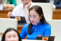 Phát biểu ấn tượng của đại biểu Quốc hội thảo luận KT-XH ngày 27/10