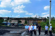 Bị tố nổ mìn làm nứt nhà dân, TNLĐ nghiêm trọng: Trách nhiệm cty Kim Bôi?