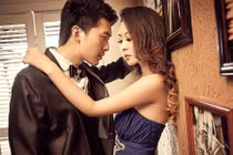 Sốc nặng khi biết được chồng lén lút gặp gỡ và có con với tình cũ