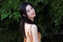 Phạm Băng Băng 41 tuổi nhưng được khen trẻ như 20