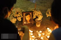 Bé gái 8 tuổi bị bạo hành tử vong: Lộ tình tiết “dì ghẻ” đánh đập dã man