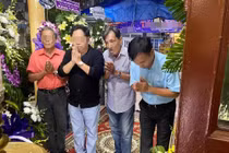 Thương Tín ra sao sau nhiều ngày sức khỏe yếu, thần sắc mệt mỏi?