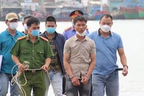 Khởi tố người cha ném con xuống sông ở Quảng Nam tội giết người