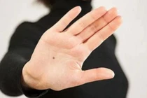 Phụ nữ có 4 nốt ruồi này thì phú quý cả đời