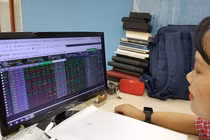 Chứng khoán sau Tết có “lì xì” nhưng cũng nhiều rung lắc “răn đe“