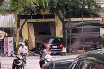 Nguyên nhân vụ xe Mercedes gây tai nạn kinh hoàng khiến 1 người tử vong