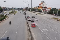 Hình ảnh giao thông khác lạ trên QL5 ngày tết Nhâm Dần 2022