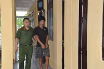 Hải Dương: “Ngáo đá” múa dao trên đường, cảnh sát triệt xóa ổ ma túy phức tạp