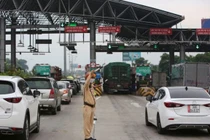 Ngày thứ 2 nghỉ lễ: Toàn quốc xảy ra 16 vụ TNGT, 21 người thương vong