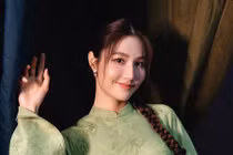 Sắp cưới, Diễm My 9x phủ nhận mang bầu 