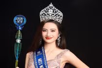 Hoa hậu Ý Nhi và chiếc vương miện: Trả hay không… đều “xám” rồi?!