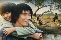 Dính ồn ào, “Đất rừng phương Nam” khó thắng giải Bông sen vàng?