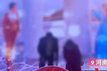 Đám cưới nhanh kỷ lục, phát biểu 20 giây, cô dâu chú rể vắng mặt