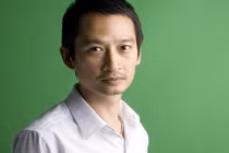 Chân dung đạo diễn Trần Anh Hùng tranh giải Cành Cọ Vàng Cannes 2023