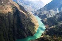 Sông Nho Quế - “nàng thơ” giữa cao nguyên đá Hà Giang