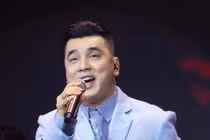 20 năm trước đã nhận cát-sê 200 triệu, Ưng Hoàng Phúc giờ ra sao?