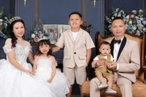 Tổ ấm hạnh phúc của nhạc sĩ Nguyễn Hải Phong “Ba kể con nghe“