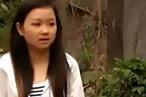 Dẫn chồng sắp cưới về thăm mộ bạn trai cũ, cô gái chết lặng 