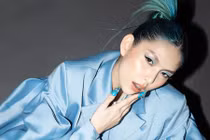 Thùy Dương chia tay bạn trai, từng lận đận làm “cô dâu hụt”