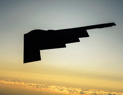 Chiêm ngưỡng vẻ đẹp siêu oanh tạc cơ B-2 huyền bí