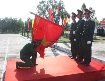 Thăm Trường Quân sự Quân đoàn 3, Quân đội Việt Nam