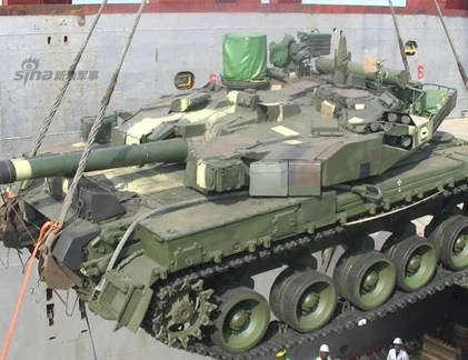 Cận cảnh siêu tăng Oplot của Quân đội Thái Lan