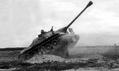Khám phá “quái vật diệt tăng” SU-122-54 của Liên Xô
