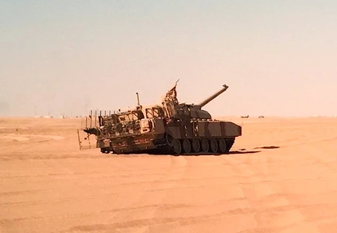 Xe tăng giá “khủng” nhất thế giới thảm bại tại Yemen