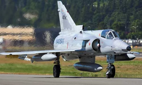 Việt Nam có nên mua tiêm kích Kfir của Israel?