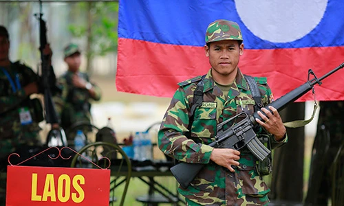 Khám phá các loại súng ở AARM-24 (2): súng trường M16