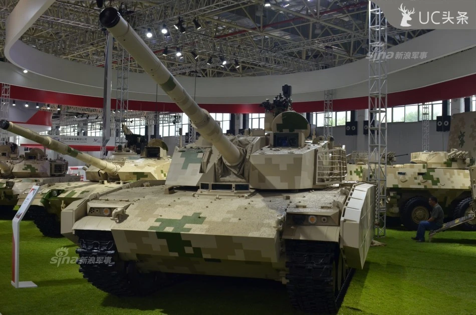 Nguy hiểm chết người xe tăng hạng nhẹ VT-5 của Trung Quốc