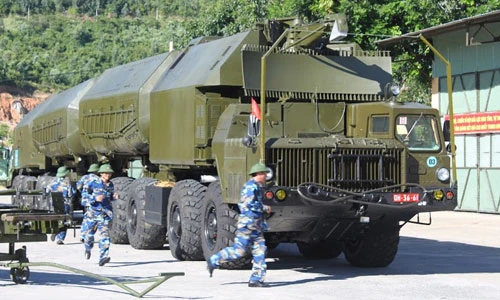 Hồi hộp cuộc thi của bộ đội Lữ đoàn tên lửa 680