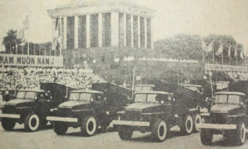 Loạt ảnh hiếm cuộc duyệt binh hoành tráng ngày 2/9/1985 ở Hà Nội