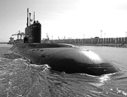 Ảnh hiếm tàu ngầm TP HCM thử nghiệm ở Nga